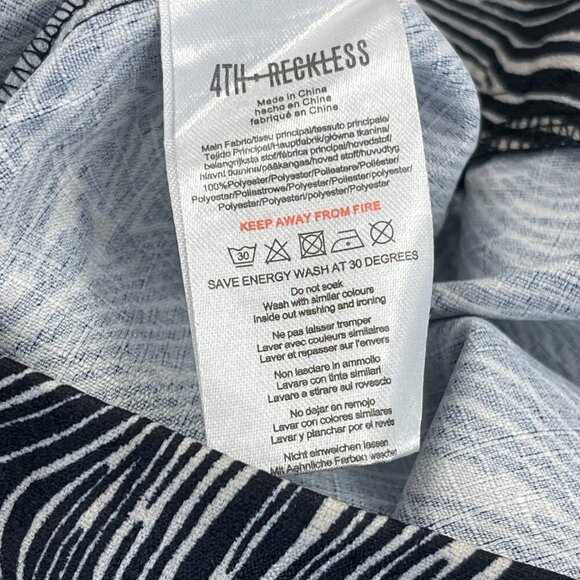 4th & Reckless Andie Zebra Shorts, XS - NWT - Picture 4 of 5